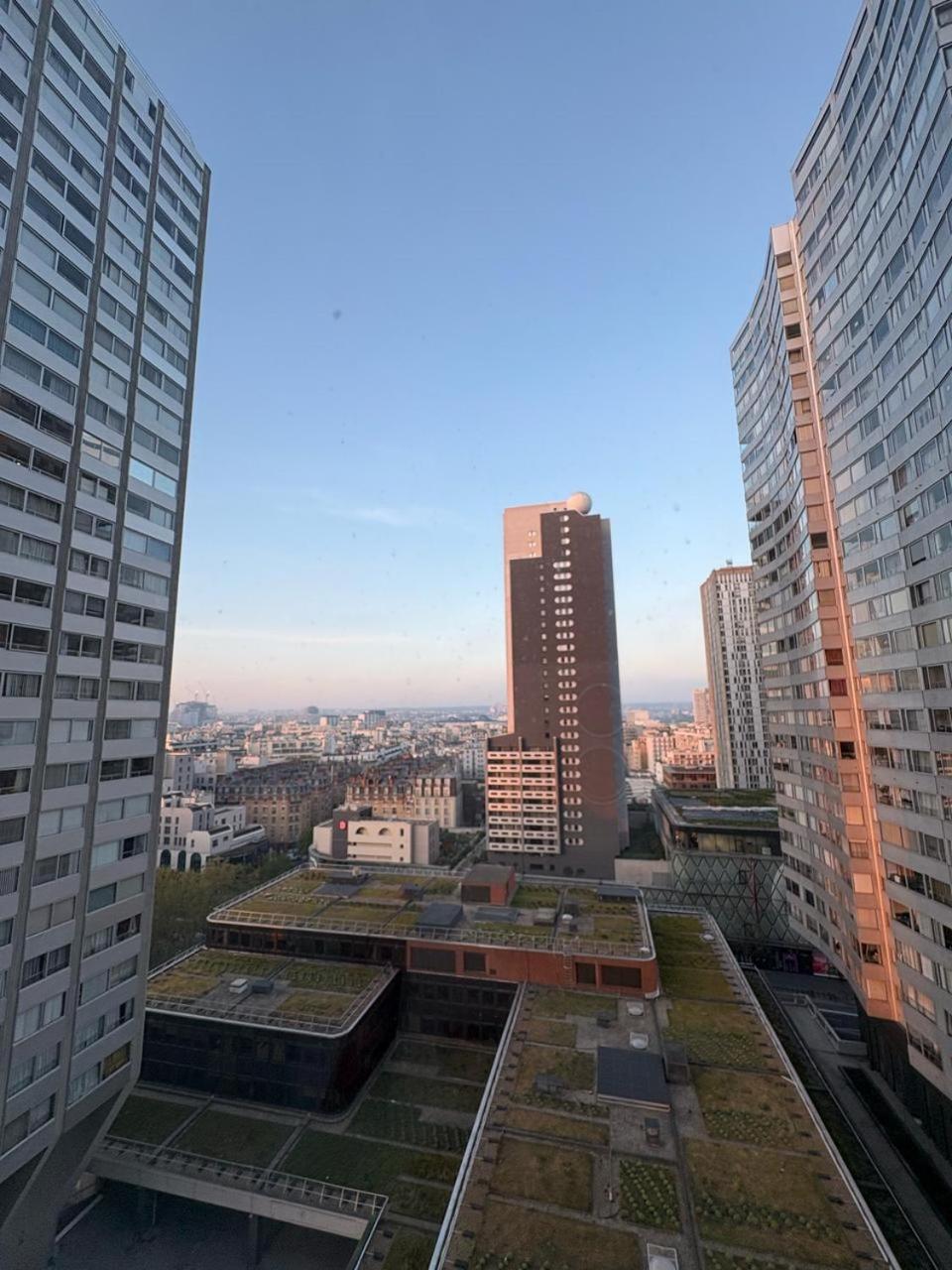 Beaugrenelle: Charmante Apartment Paris